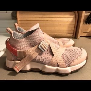 Chaco women’s z/ronin size 9